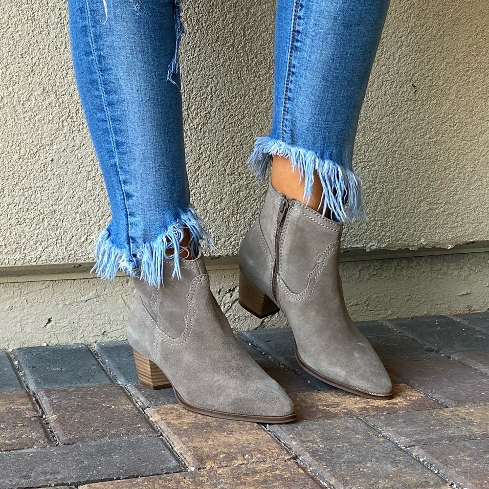 Distressed Genuine Leather Kitten Heel Ankle Boots - Picture 11 of 13